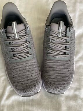 Orthofeet NWT Yari HandsFree Men's Sze 9 Wide2E Grey Comfort Shoes Sneaker 20013